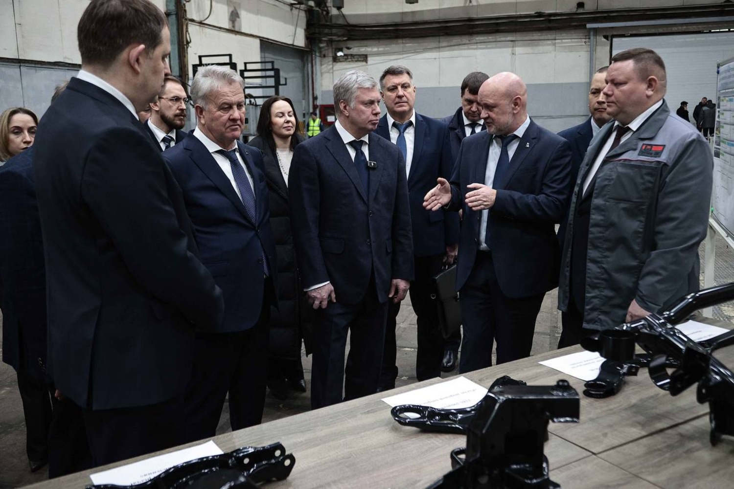 Делегация Минпромторга РФ и губернатор Ульяновской области посетили димитровградскую промышленную площадку Группы ОАТ